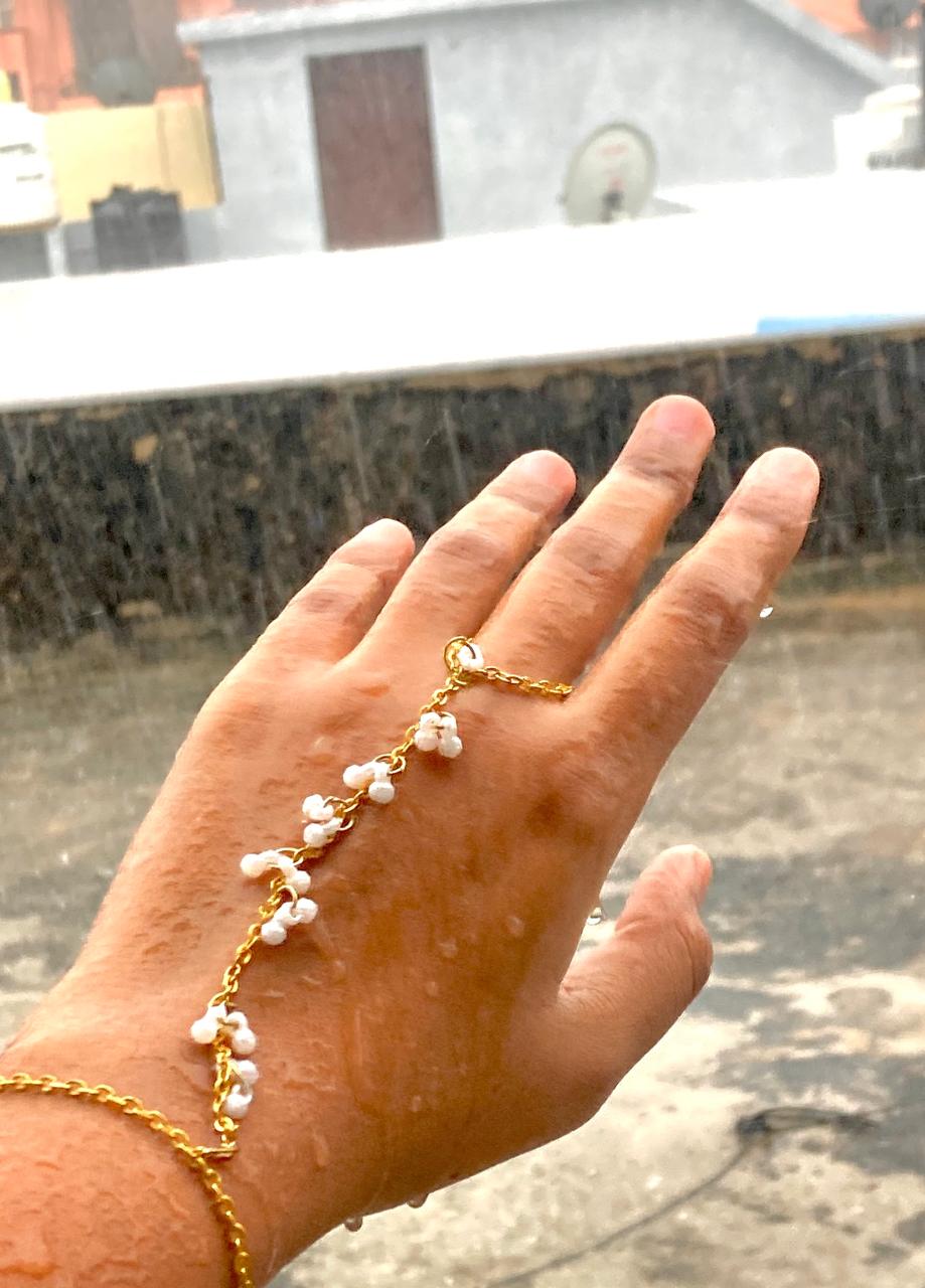 Muriya Golden Hand Chain