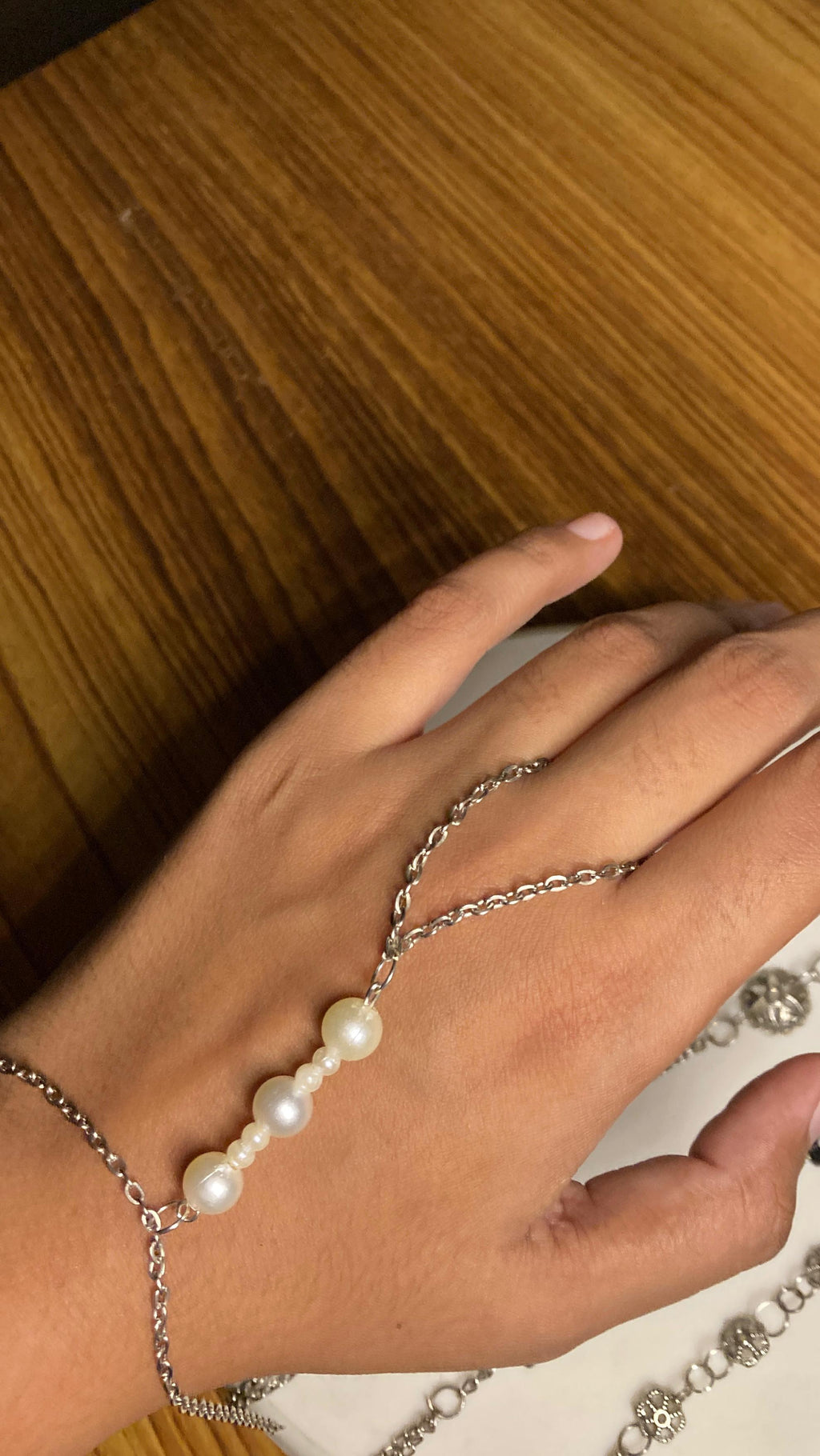 Missi Silver Hand Chain