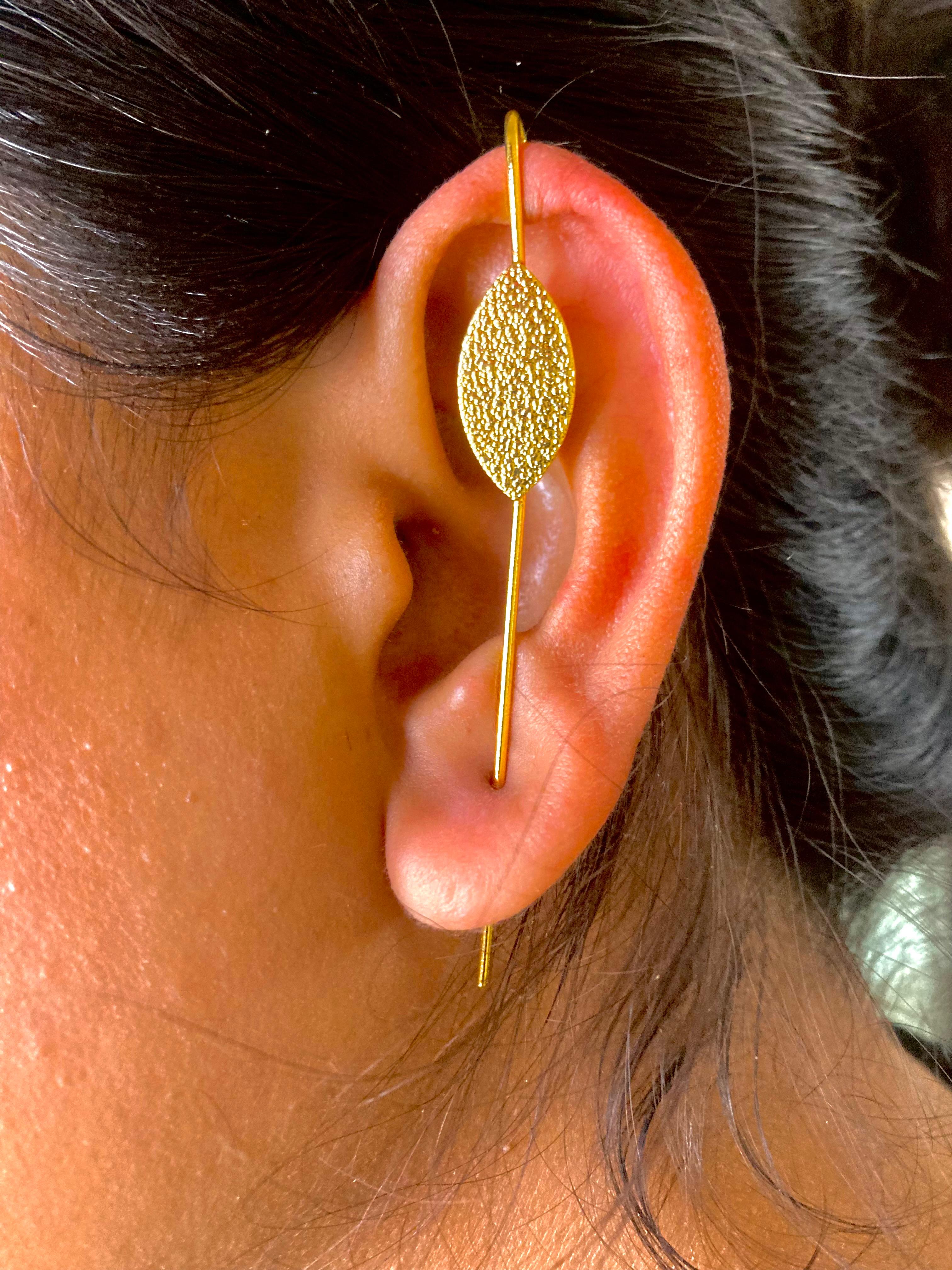Shiny Earcuff