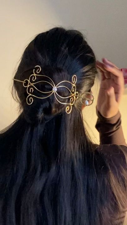 Gold Fantasy Shawl Pin