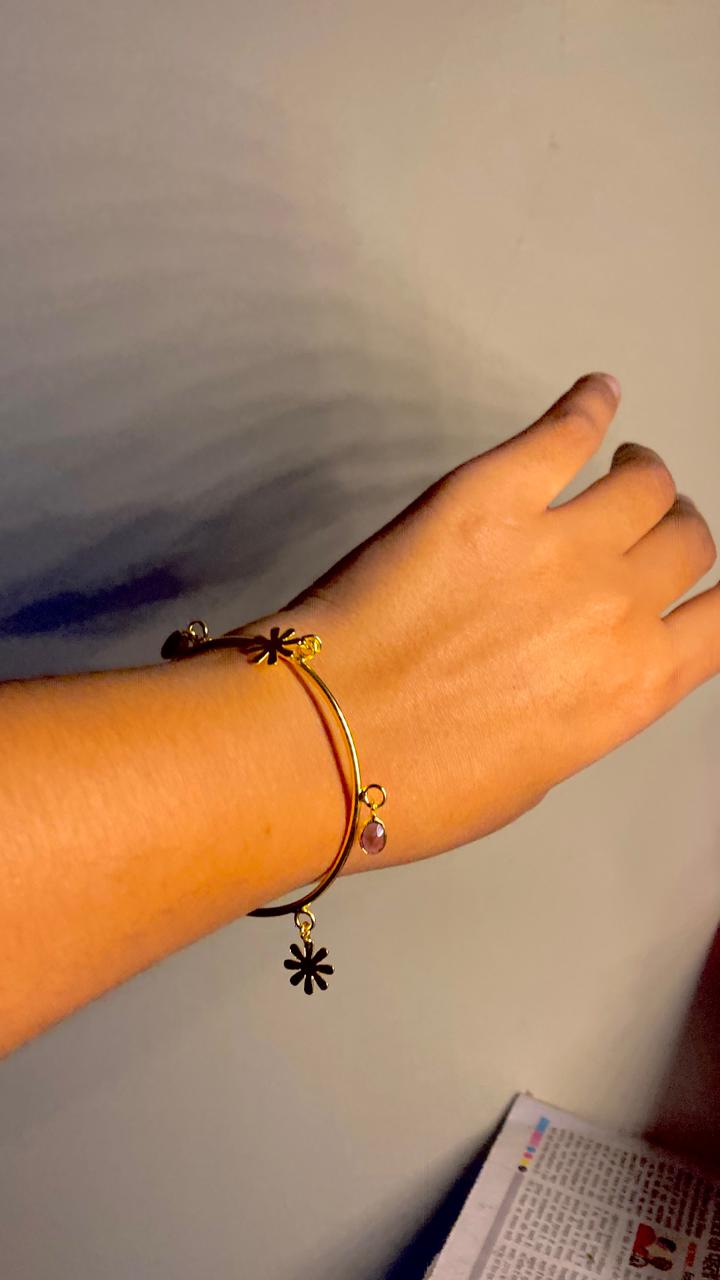 Star Hand Bangle